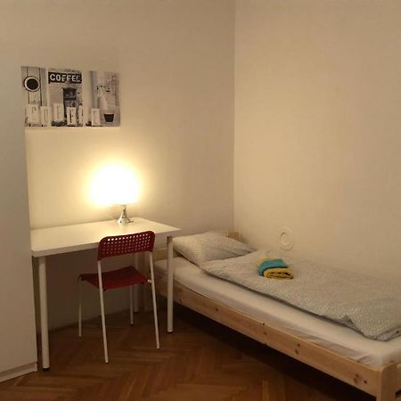 Apatrhostel Brno Dış mekan fotoğraf