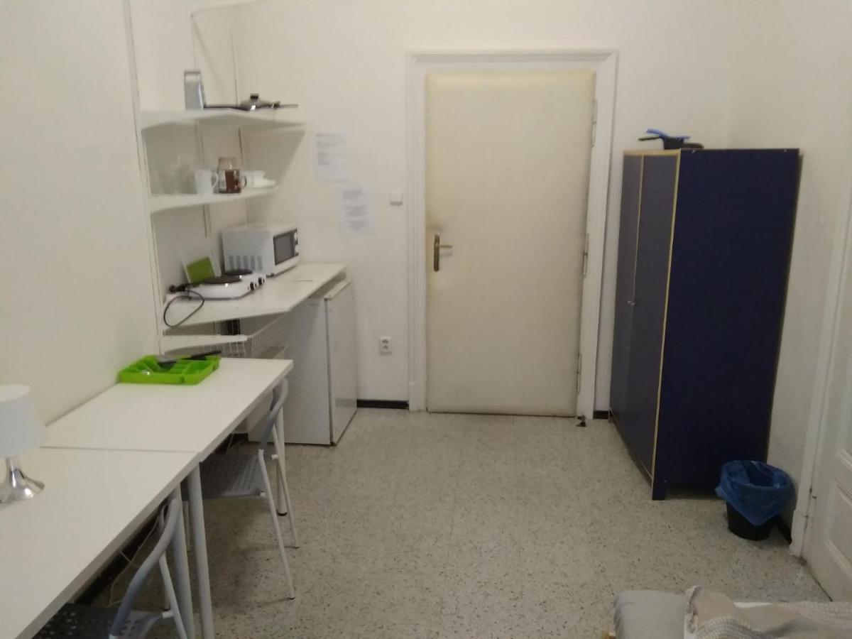 Apatrhostel Brno Dış mekan fotoğraf